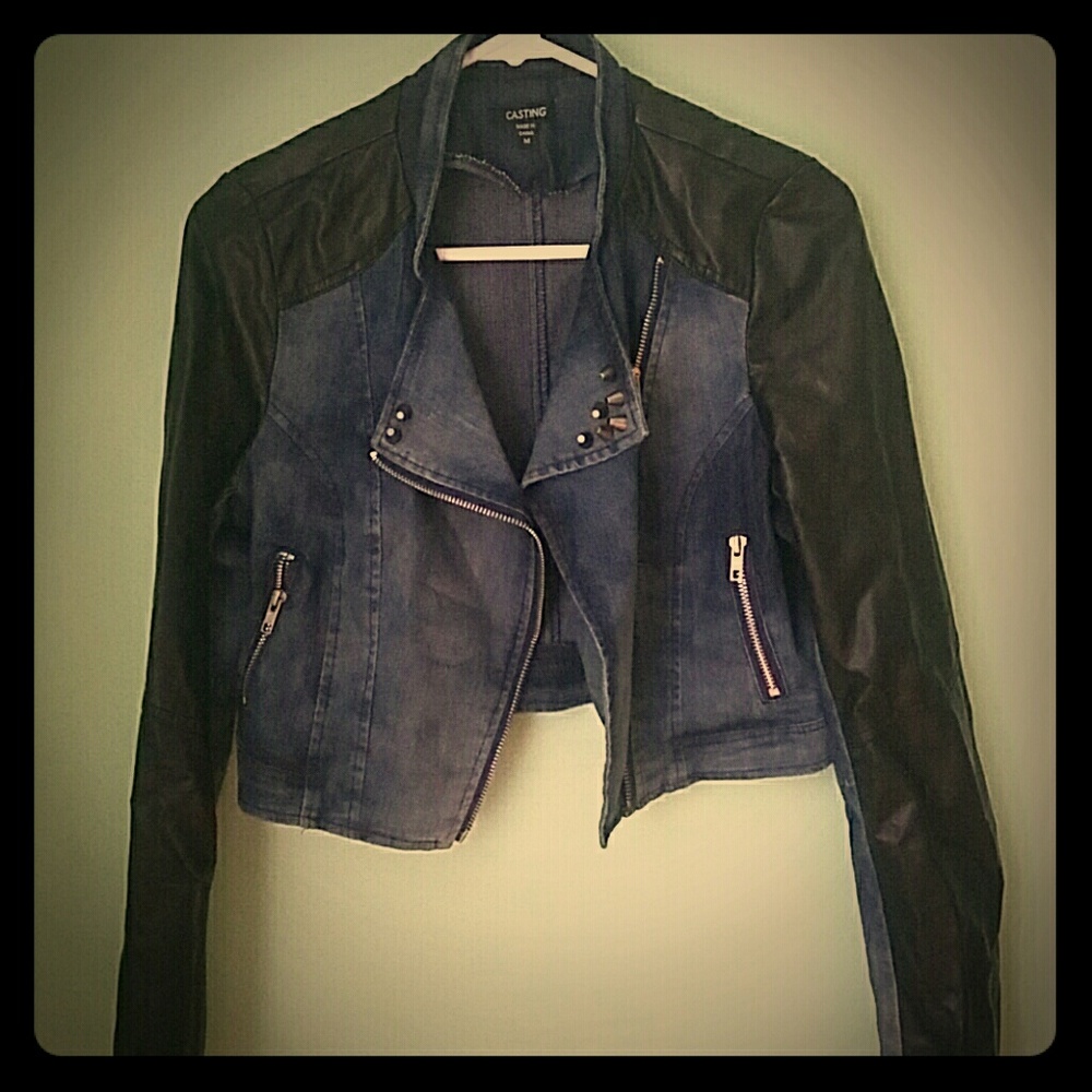 Casting jean jacket size m